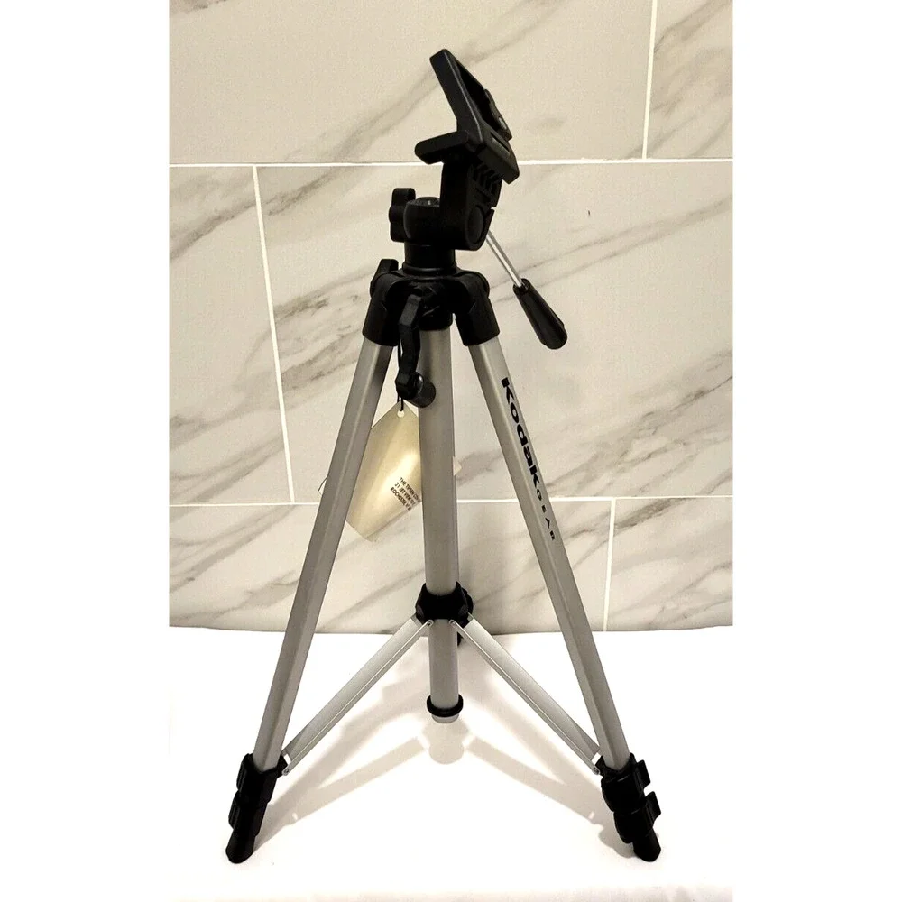 Kodak Gear Lightweight Aluminum Tripod 54” Video Photo Digital NEW with Tag